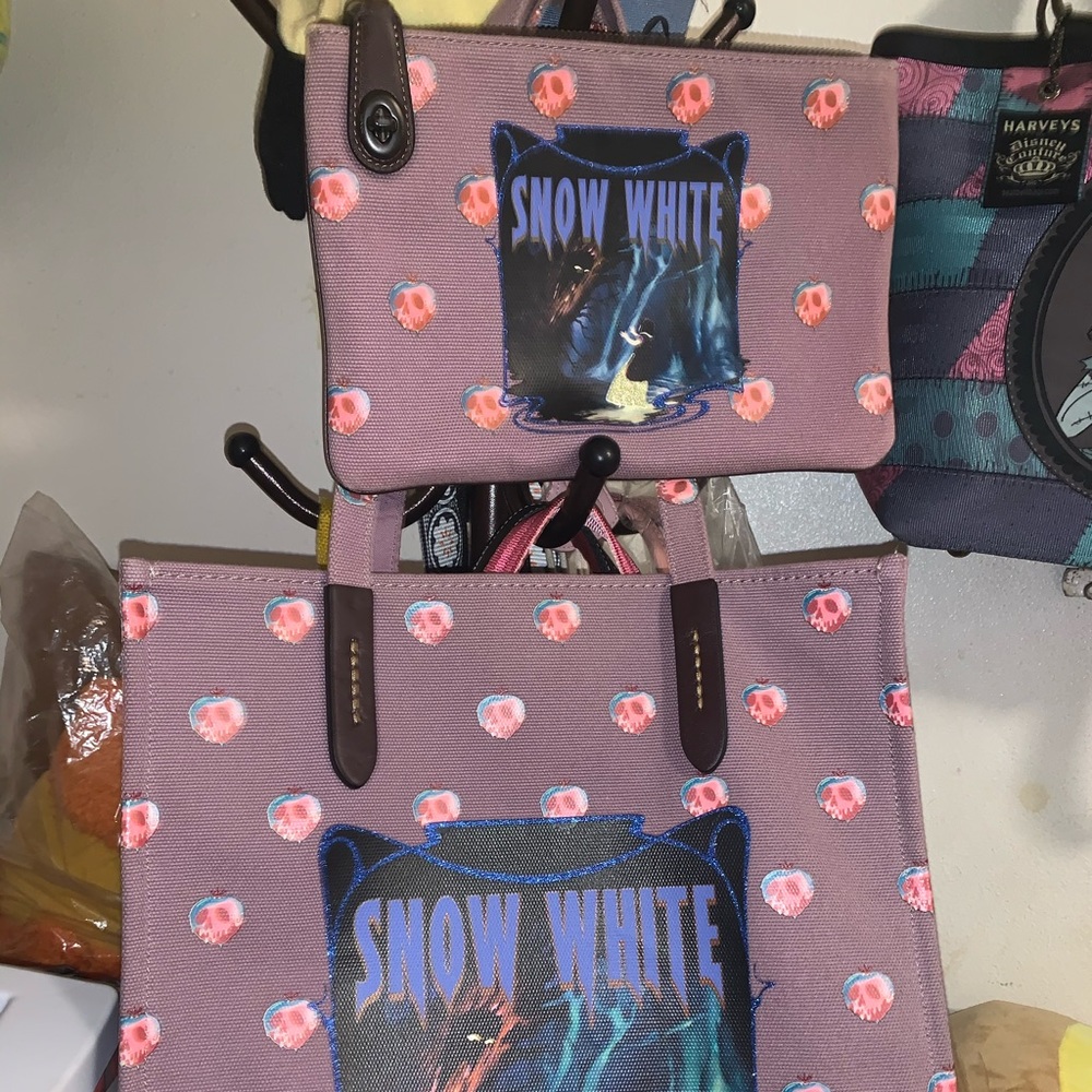 Coach x Disney Snow White Set